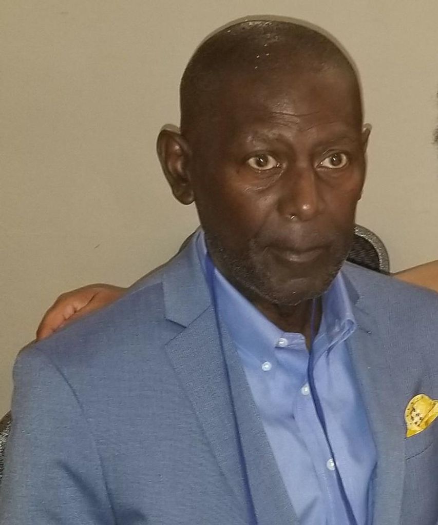 Tom Myles Jr. Profile Photo