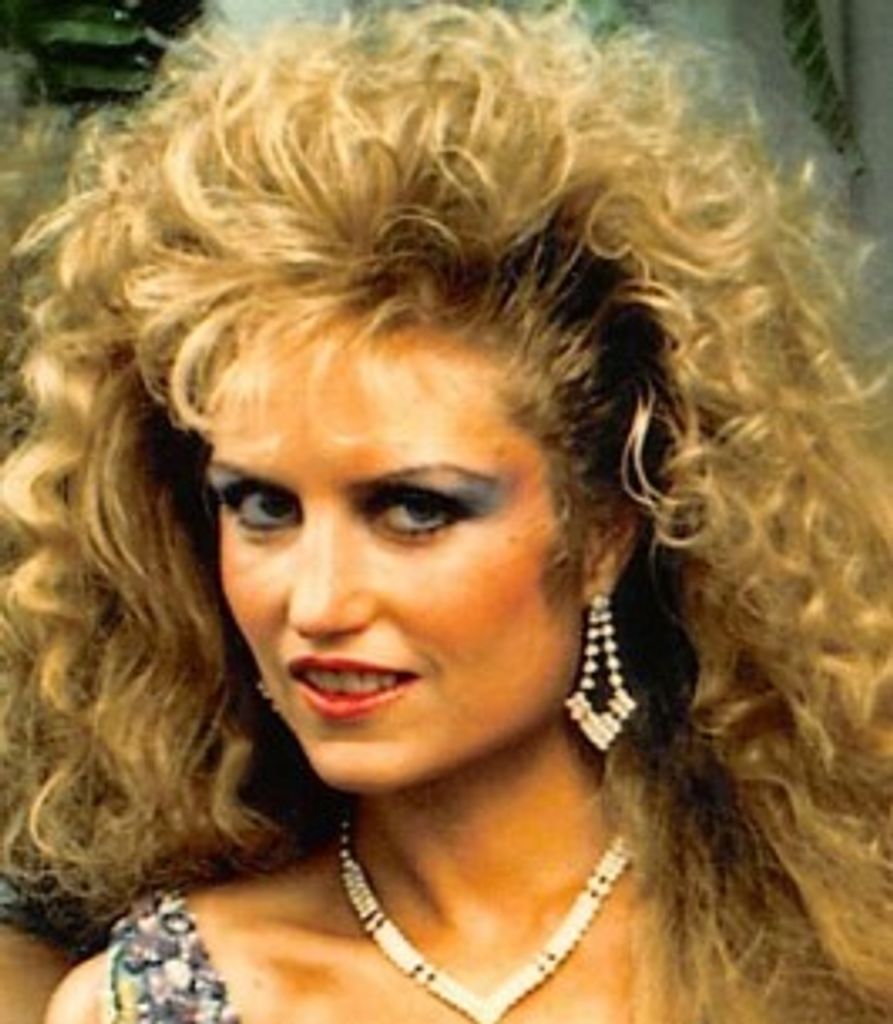 Rebecca Arnold Profile Photo