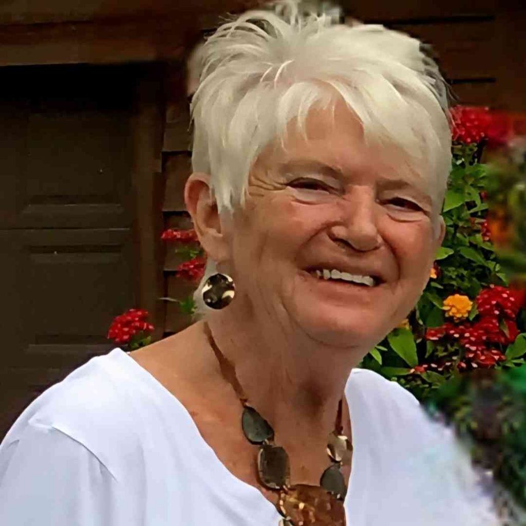 Kay Louise Bunbury Profile Photo