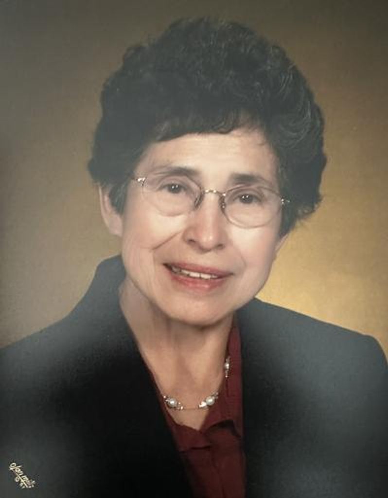 Helen Vazquez Profile Photo