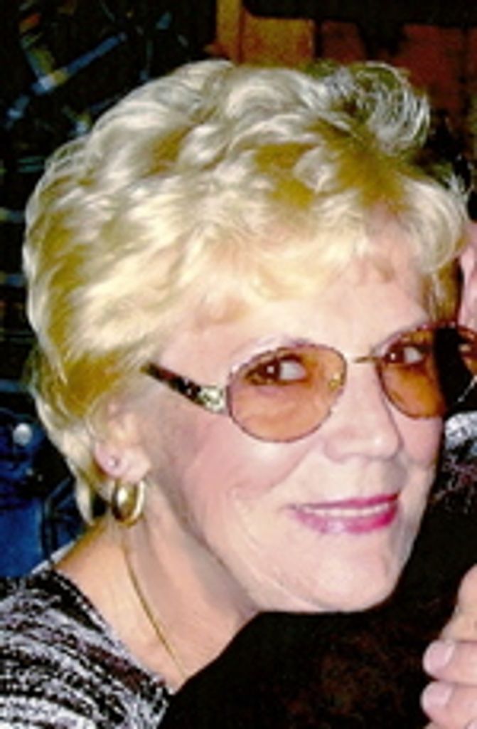 Edith Yvette (Desbourdes)  Tompkins