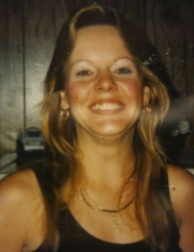 Hellen Louise Jones Profile Photo