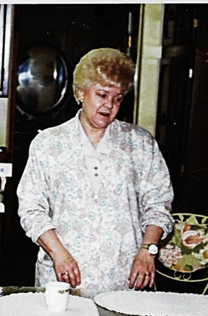 Etha Rae Downing Profile Photo