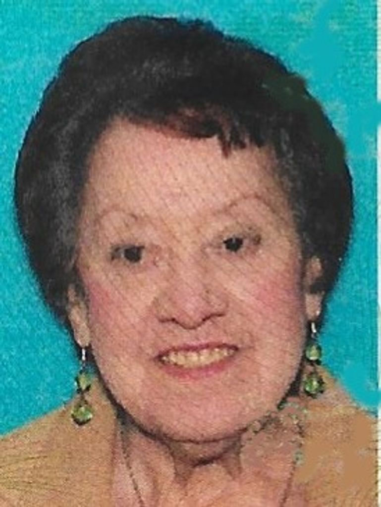 Louise St. Pierre Profile Photo
