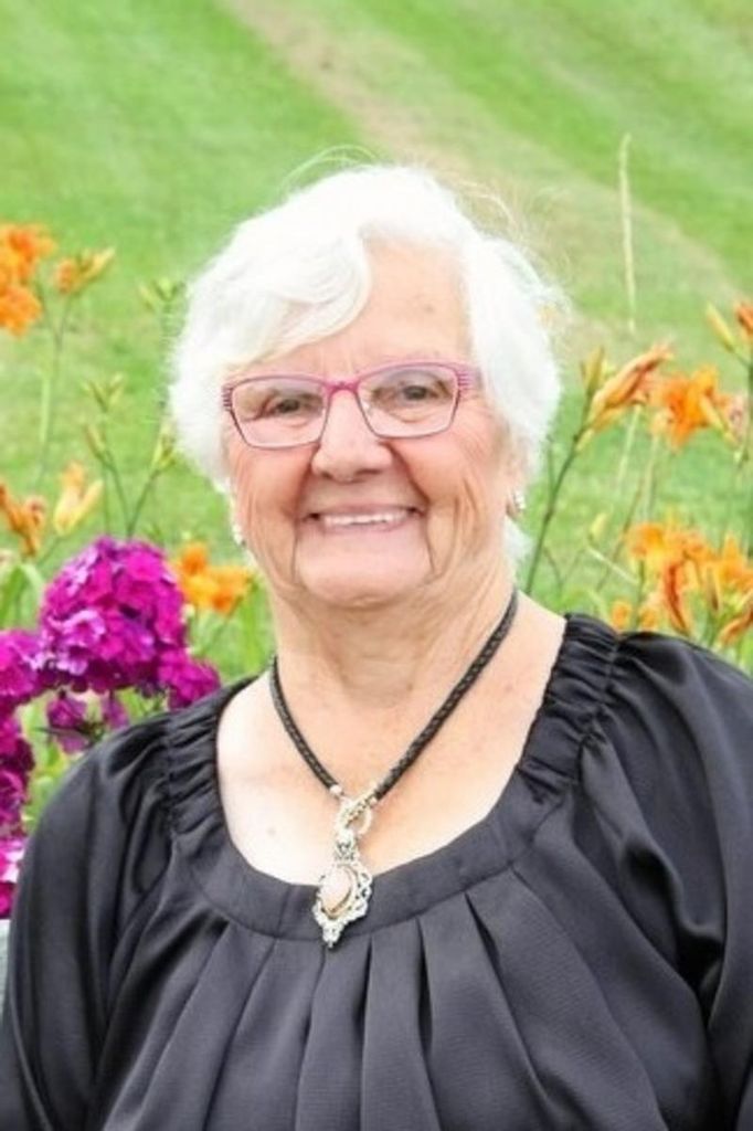 Maxine A Hamm Profile Photo