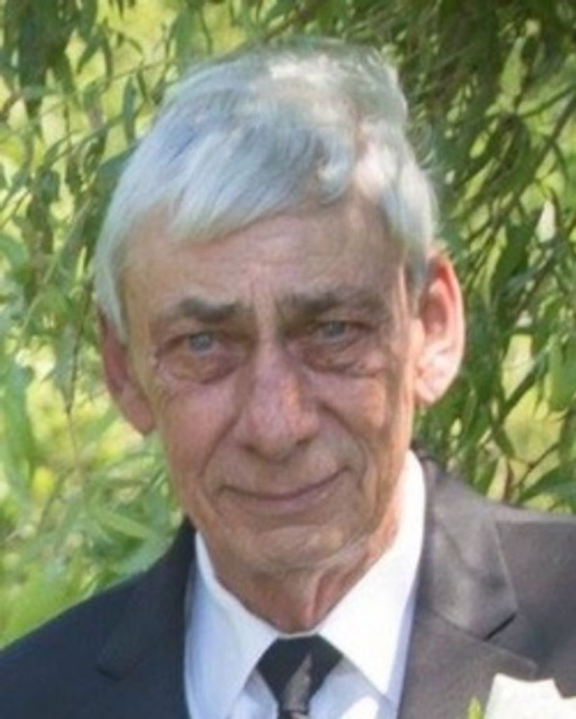 Stanley "Toot" F Holden