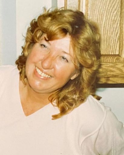 Roberta Dawn DeVries's obituary image