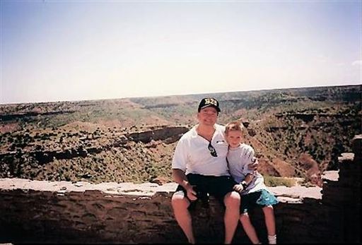 Robert Lloyd Betts photo gallery thumbnail 13 of 56