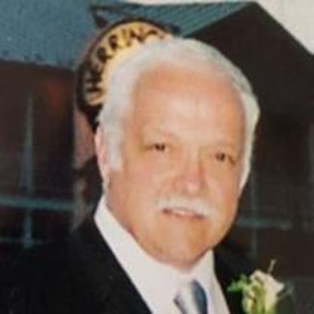 Larry V Lupoli