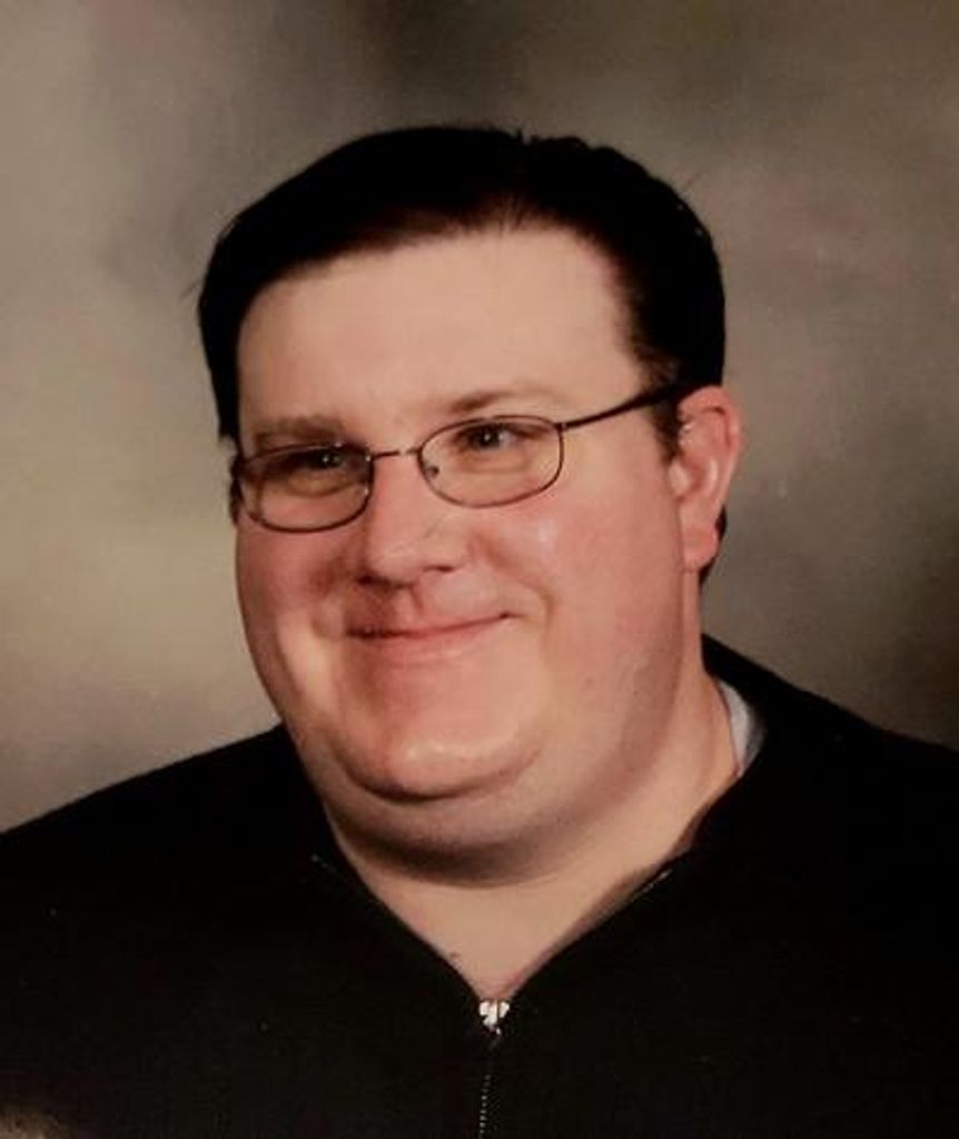 Timothy Lunow Profile Photo