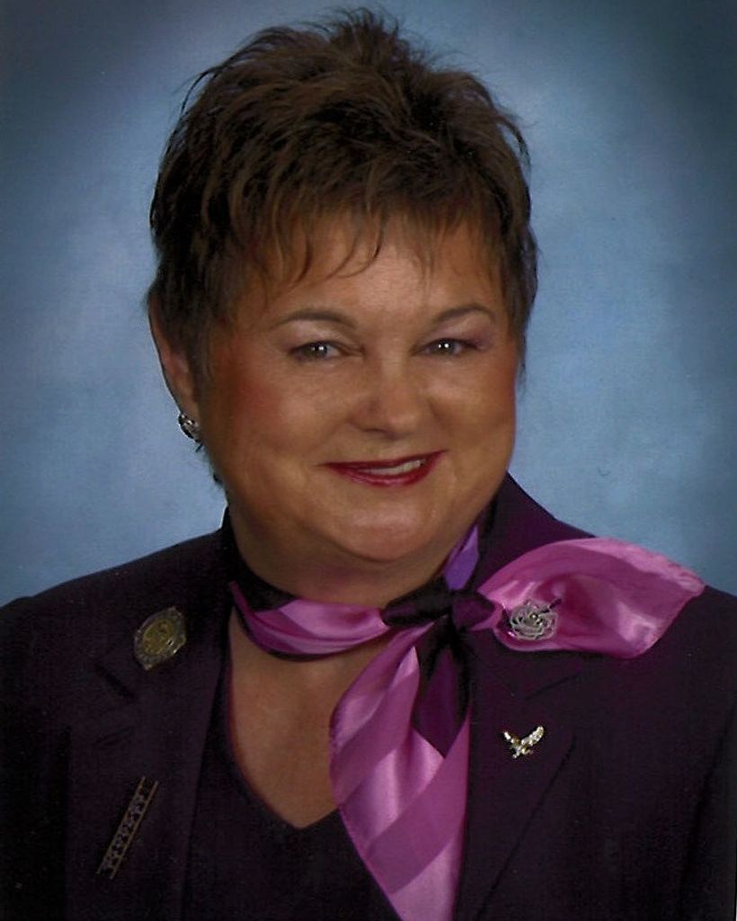 Carmen June Dalluge