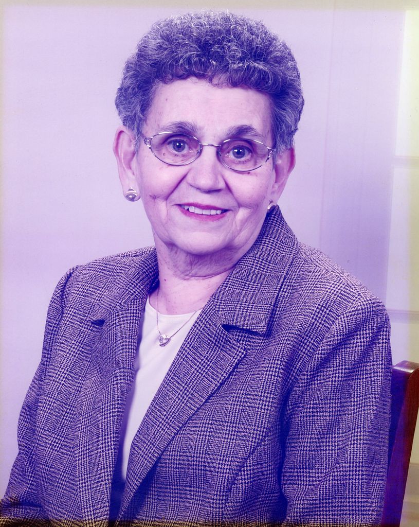 Yvonne Geil Profile Photo