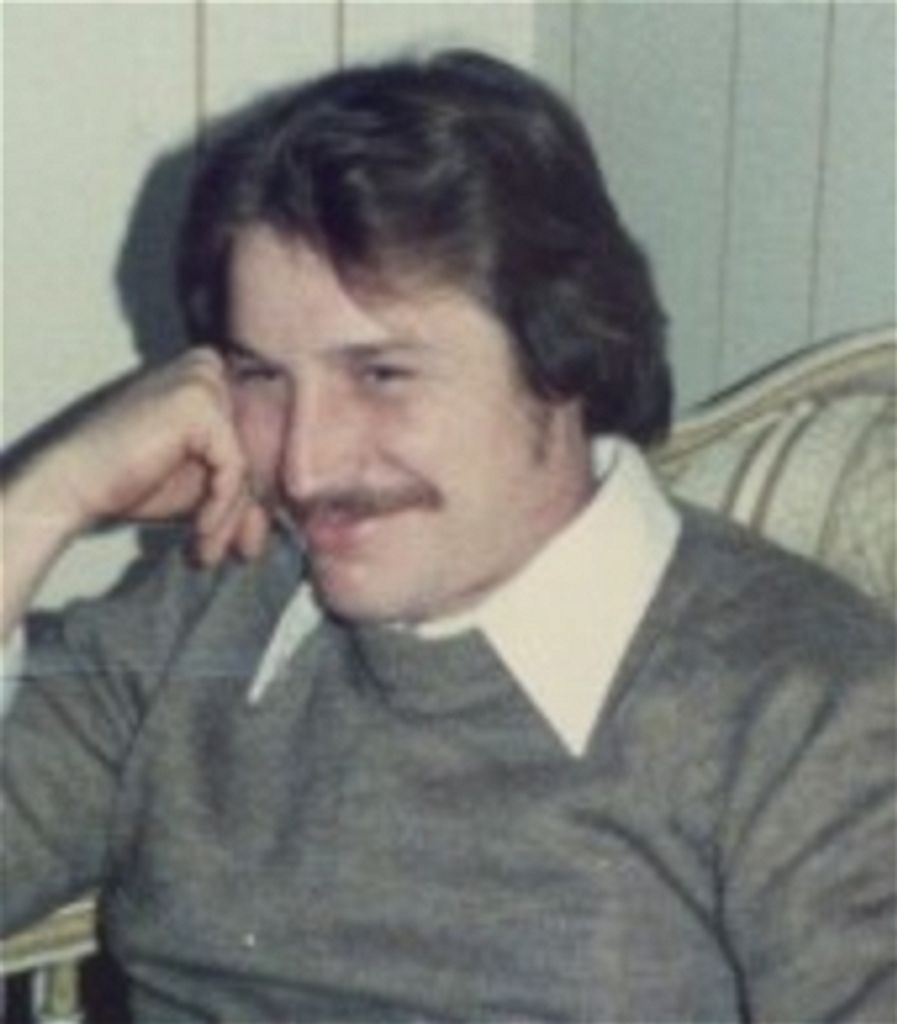 Larry Thomas Tomasik