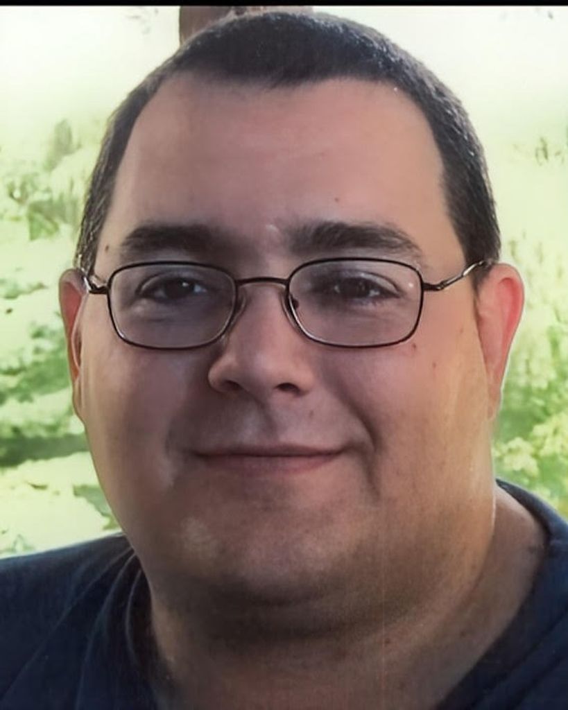 Louis Mark Shaw Profile Photo