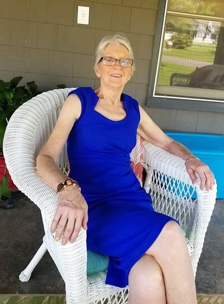 Bobbie Lee White Profile Photo