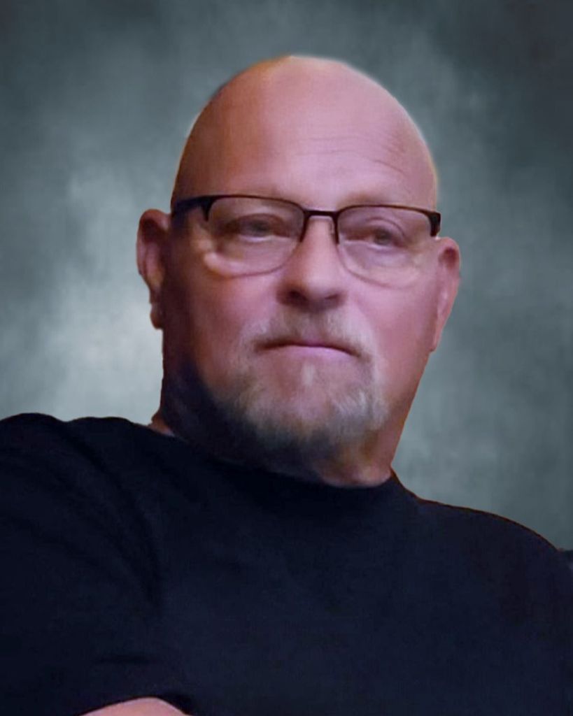 Danny Hugh Smith Profile Photo