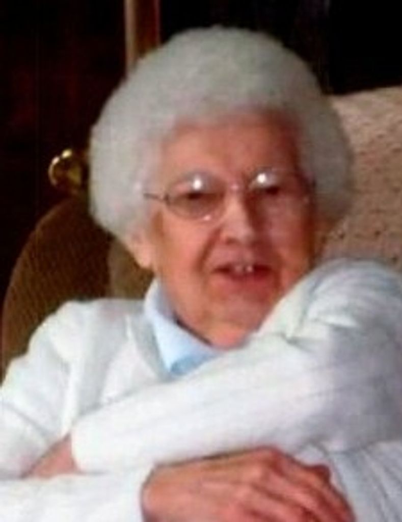 Anne Elizabeth (Malek)  Davis