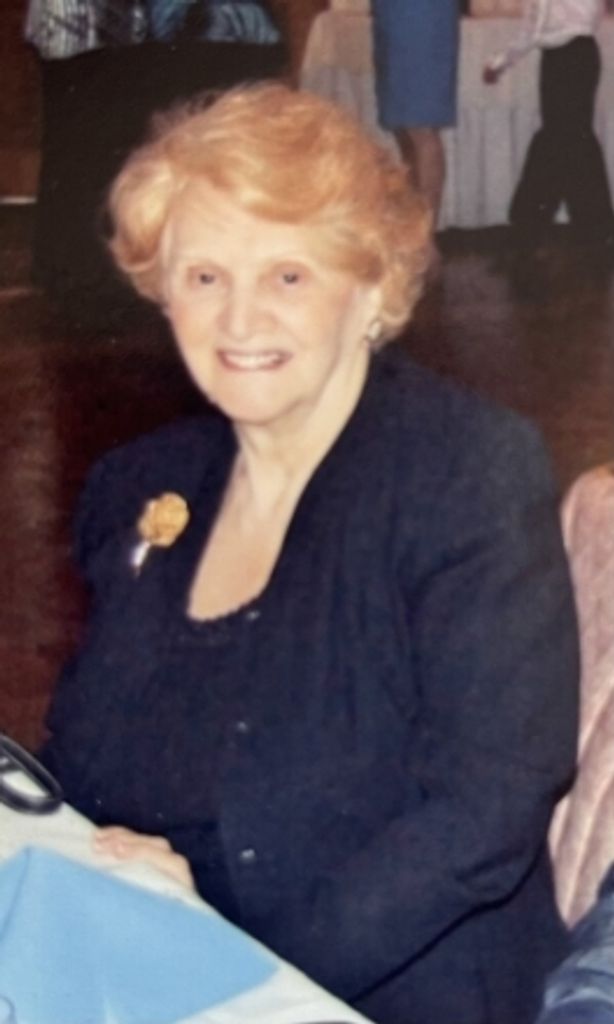 Anna M Calabrese Profile Photo
