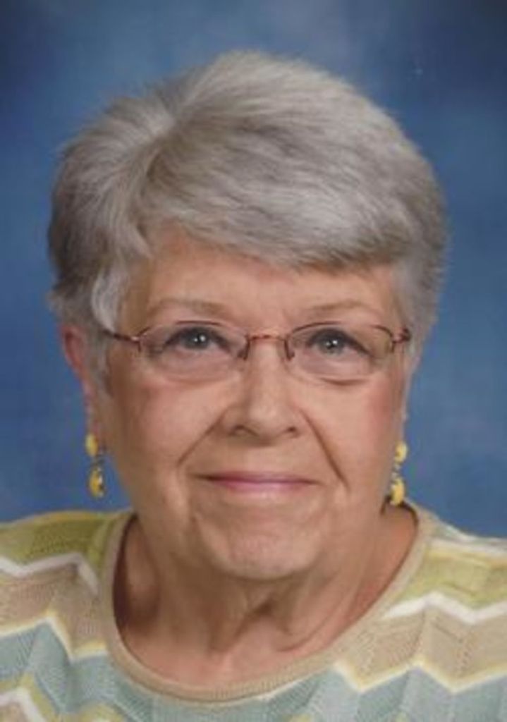 Beverly Hollarman Profile Photo