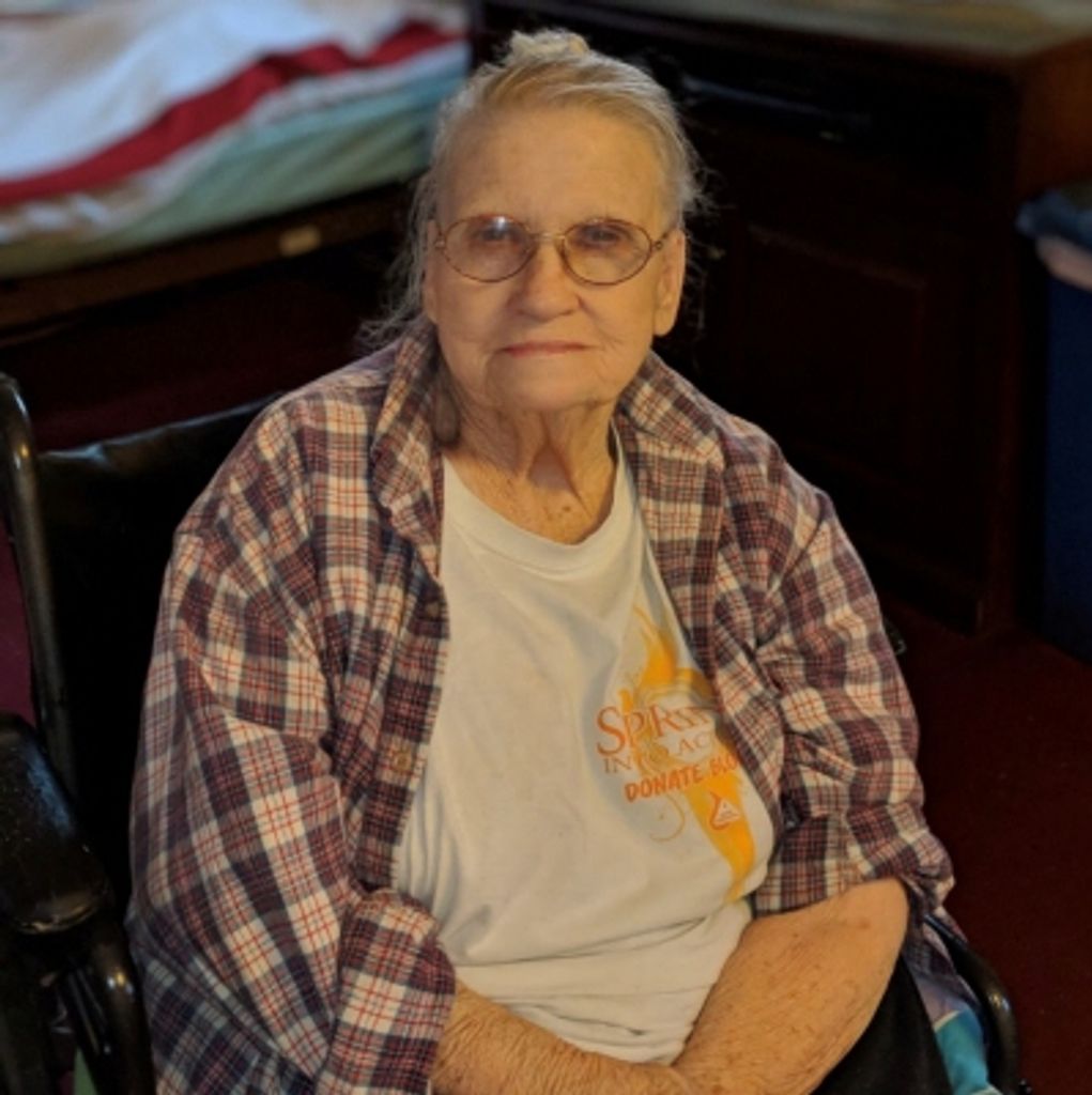 Betty Lucille  Mallory