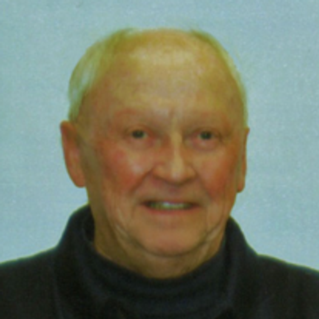 Robert "Bob" Maki
