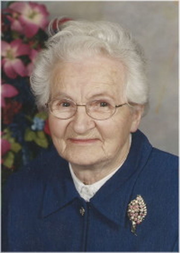 Helen Struss (Nee Duma)