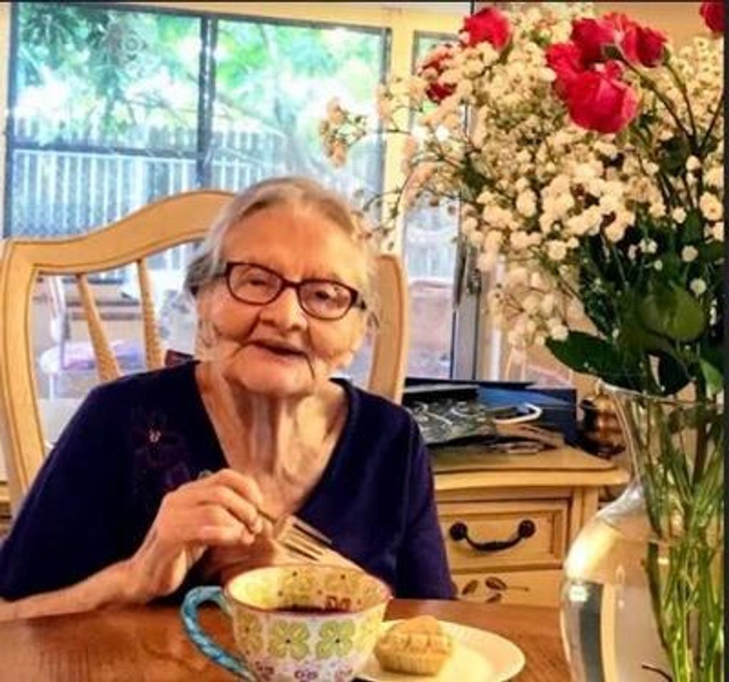 Doňa Ana Julia Hernandez-Lopez Profile Photo