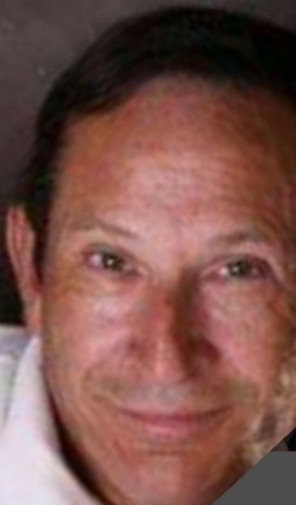 Robert Ryan Profile Photo