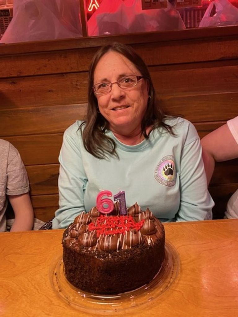 Debra Sue Lucas Six Profile Photo