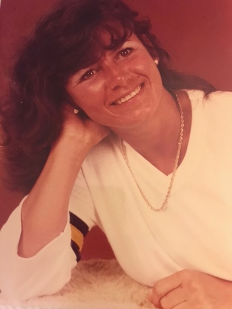 Cathryn Hughes Profile Photo