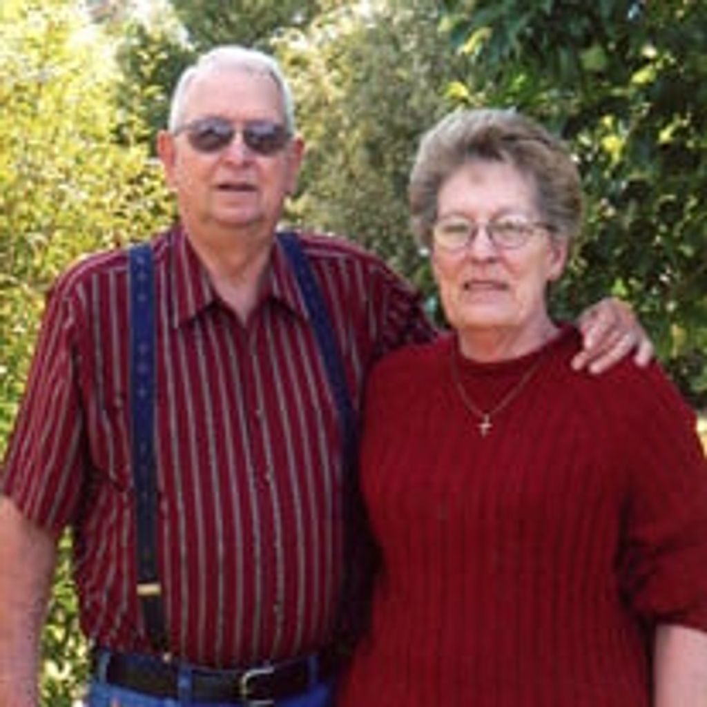 Sue and Bill Lewis Profile Photo