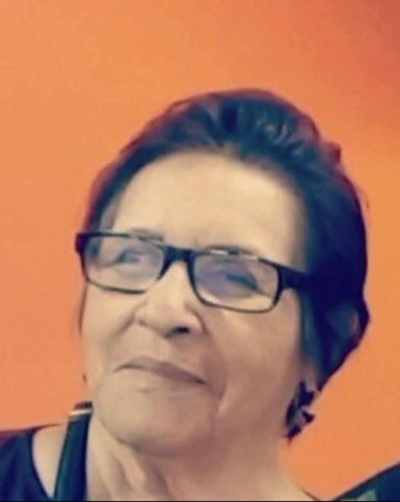 Maria Concepcion Linares De Delgado Profile Photo