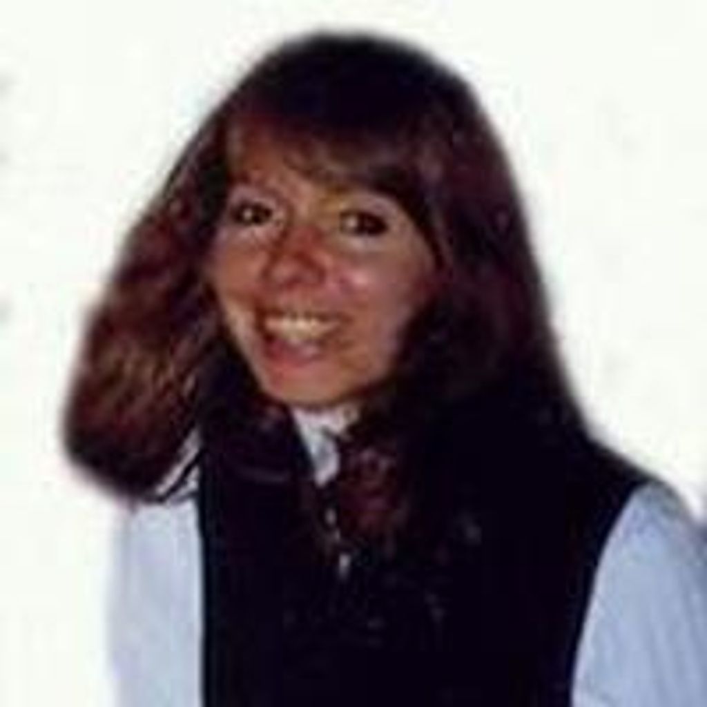 Linda Marie Barnes