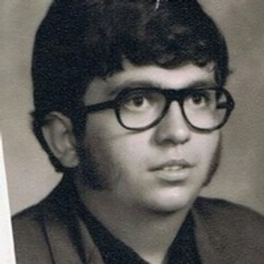 Gaylord R Guyer