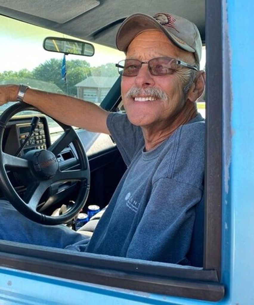 Larry Junior Short Profile Photo