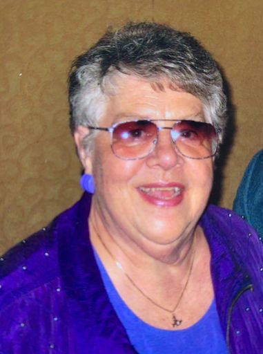 Alice Marie Leschinski Profile Photo
