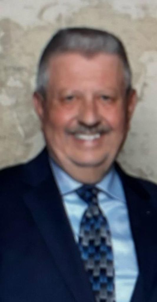 Leon John Rojewski Profile Photo