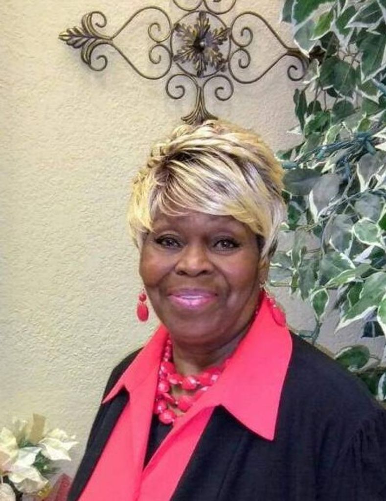 DORIS KUMENDA