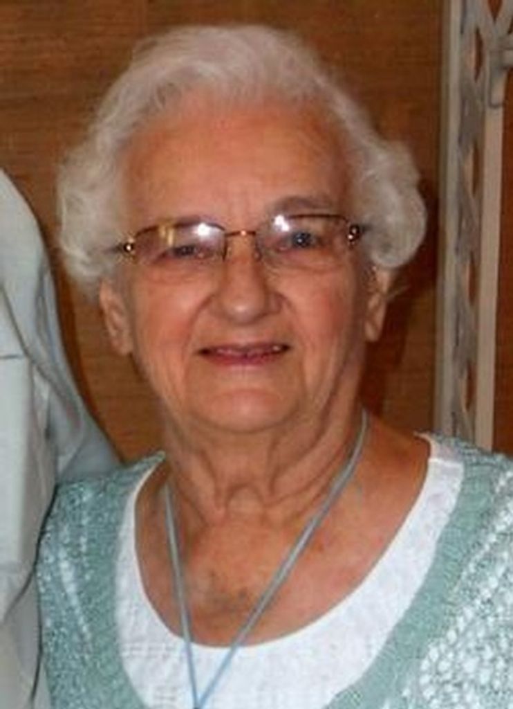 Juanita Eva Weathers