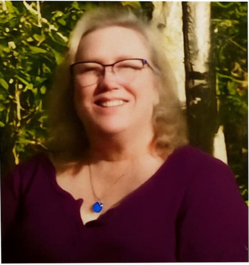 Terri Beth Dixon Profile Photo