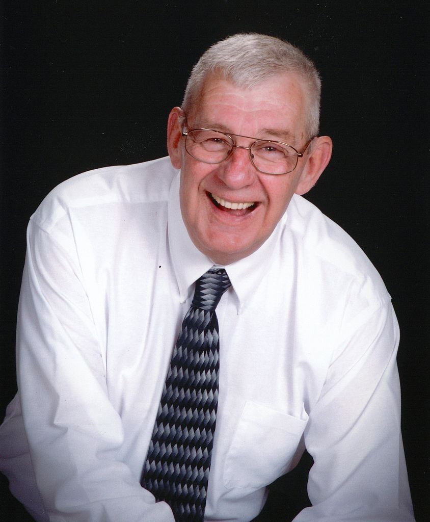 Tom Smailes Profile Photo