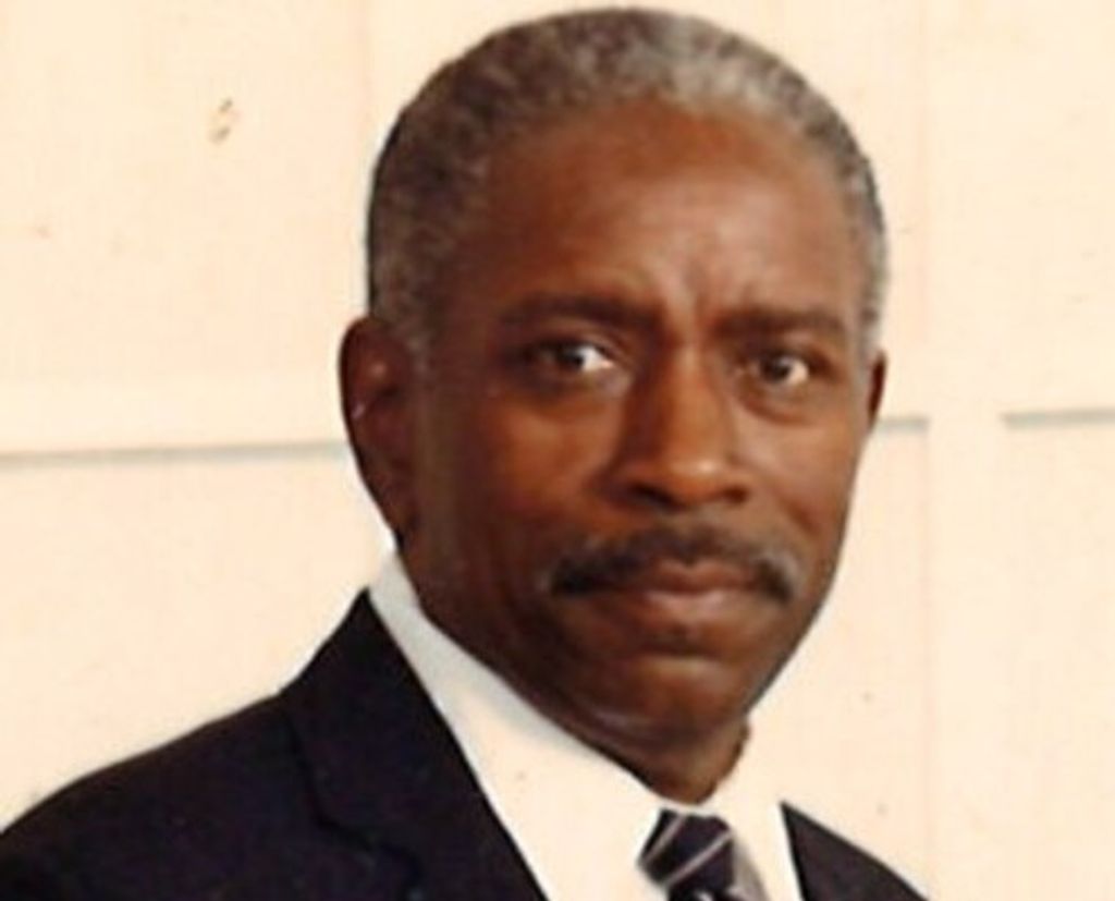 Robert Hood Profile Photo