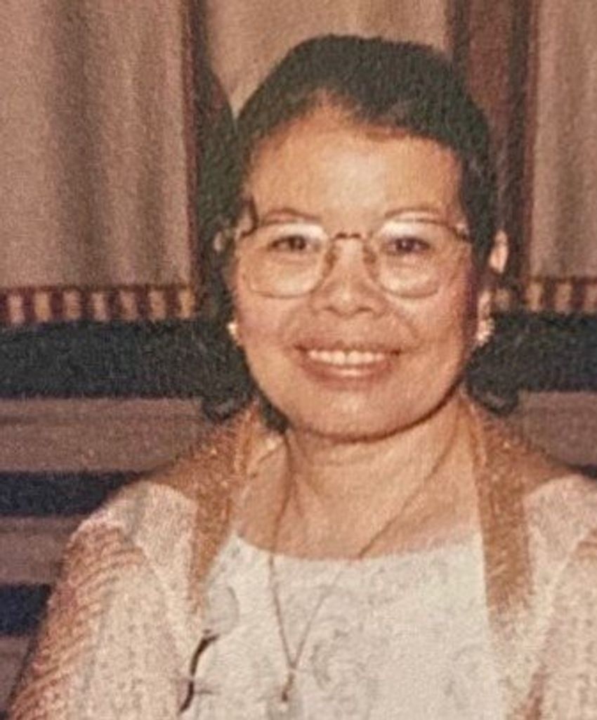 Hanh Thi Walker Profile Photo