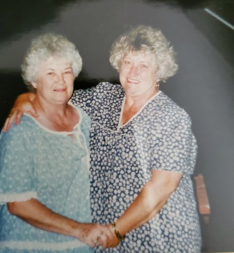 Carolynn Sue (Atwell)  Leeds photo gallery thumbnail 37 of 179