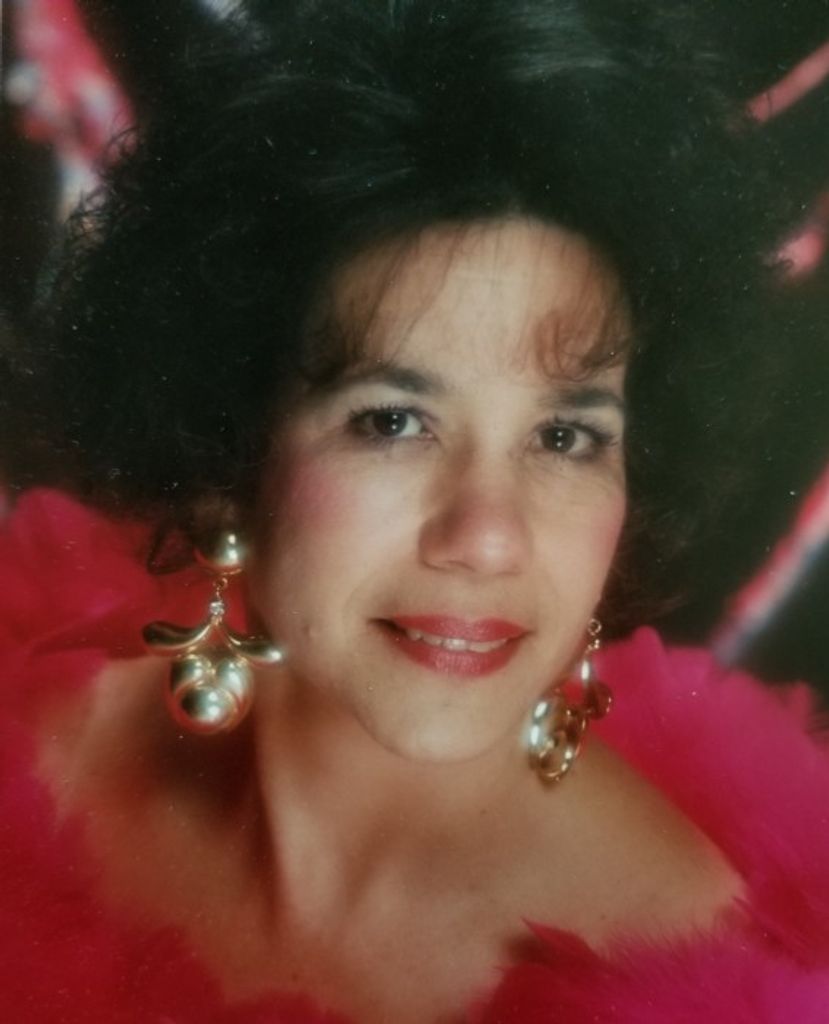 Suzanne "Suzi" (Collins)  Breedlove
