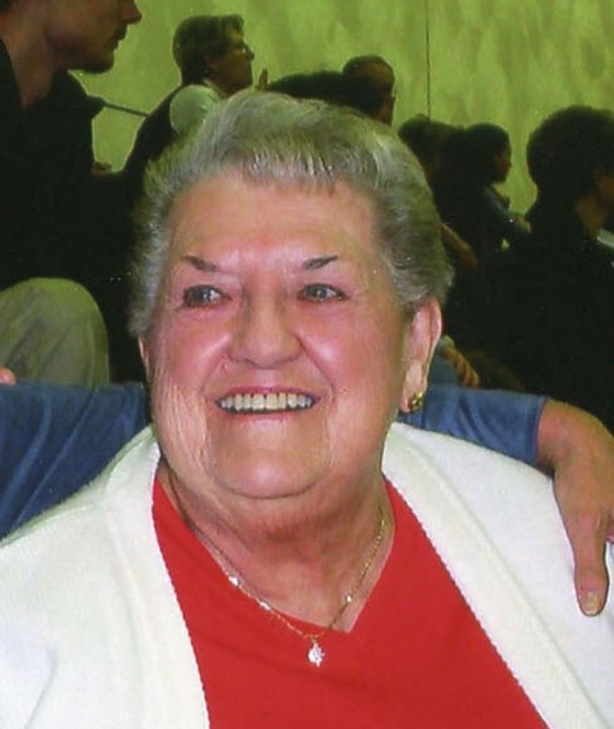 Lillian "Lil" Killian