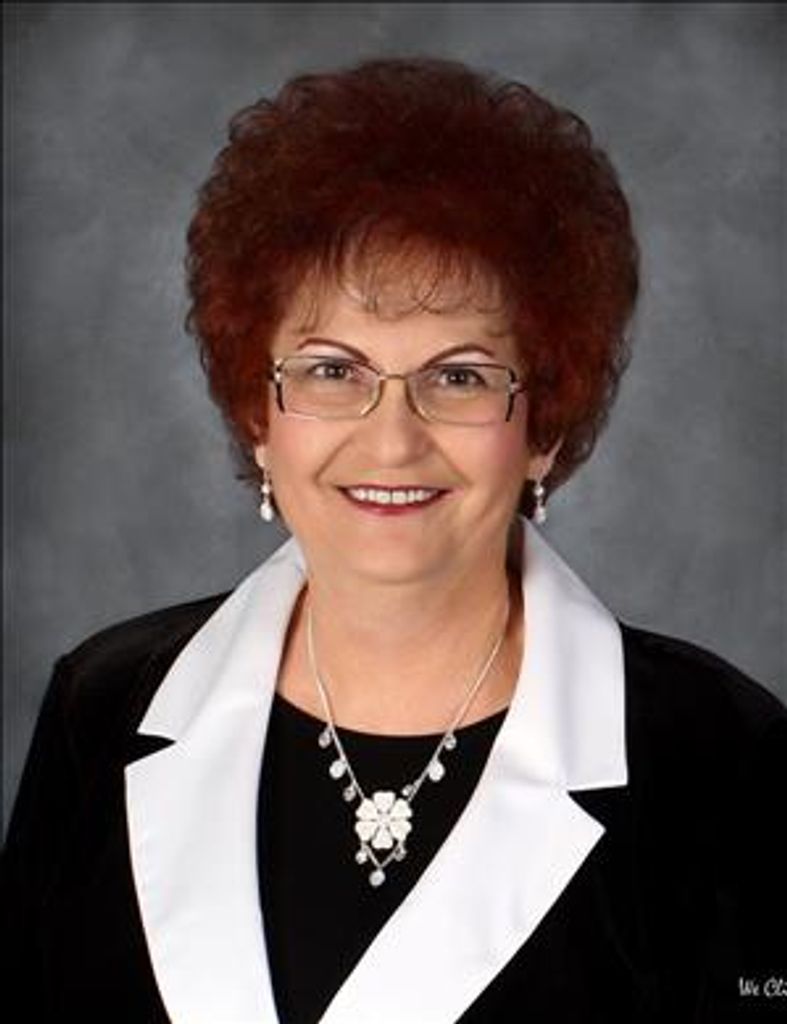 Carol Hoiseth