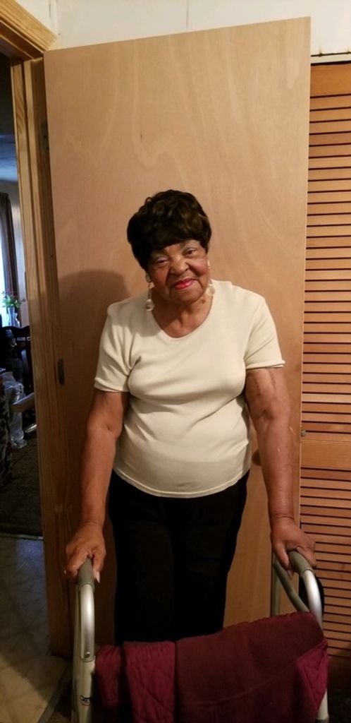 Shirley Elizabeth Lucas