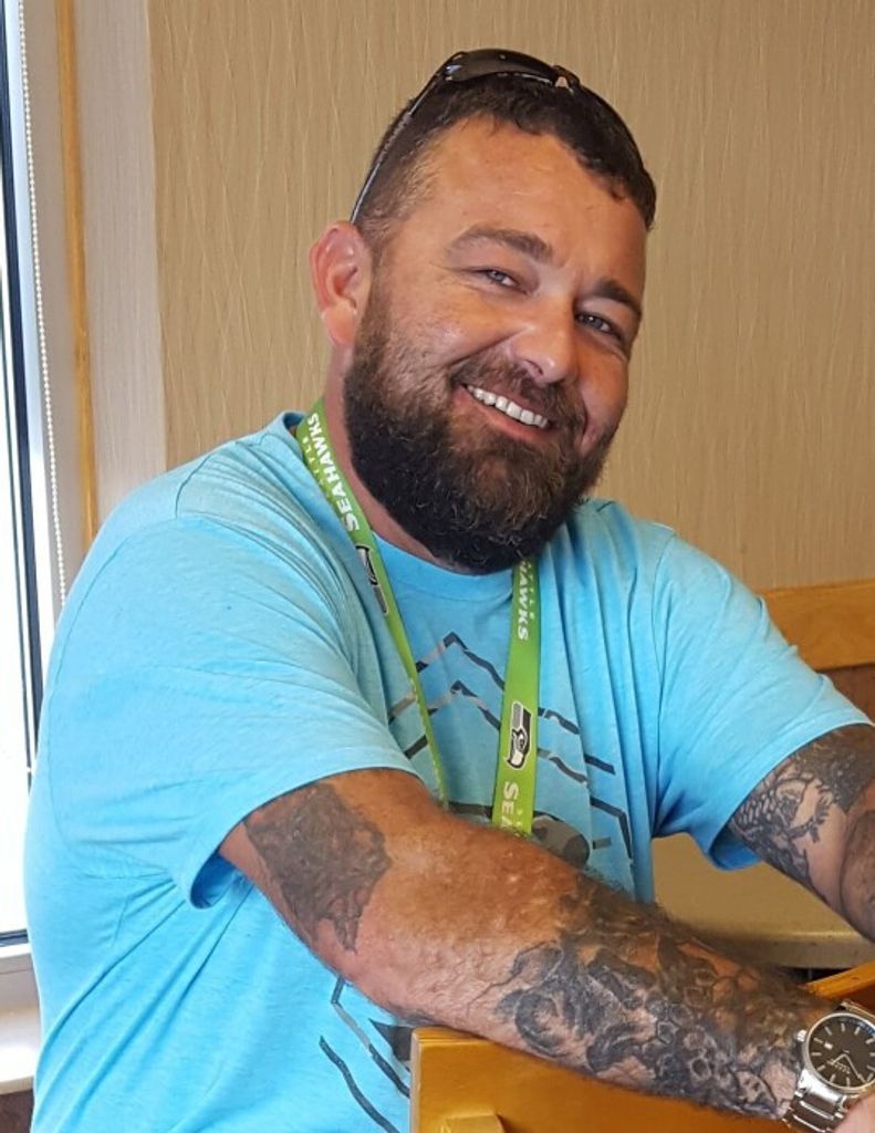 Russell Burton Jr. Profile Photo