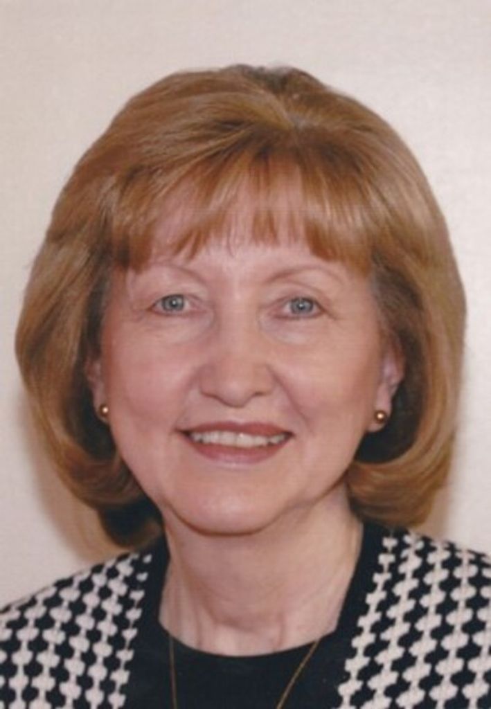 Rebecca Fields Everage Profile Photo
